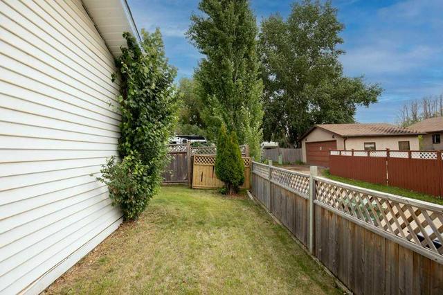 122 Gilbert Crescent, House detached with 4 bedrooms, 2 bathrooms and 4 parking in Red Deer AB | Image 30