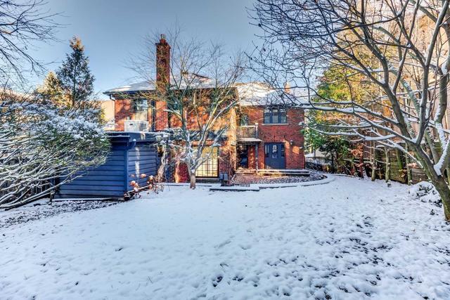 114 Glenayr Rd, House detached with 5 bedrooms, 5 bathrooms and 2 parking in Toronto ON | Image 17