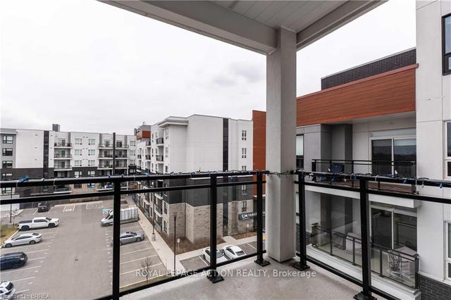 512 - 340 Plains Rd E, Condo with 2 bedrooms, 2 bathrooms and 1 parking in Burlington ON | Image 4