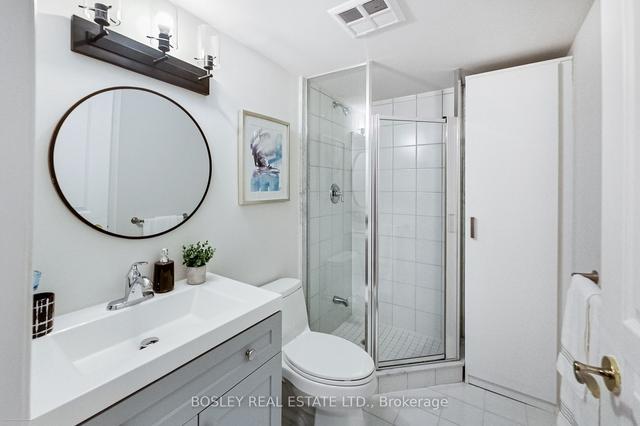708 - 1 Balmoral Ave, Condo with 2 bedrooms, 2 bathrooms and 1 parking in Toronto ON | Image 13