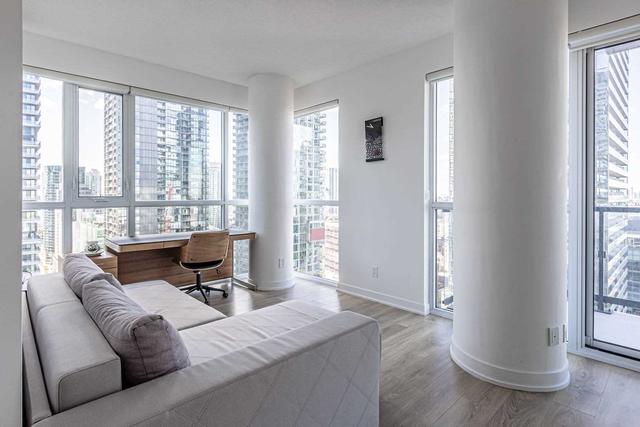 2102 - 87 Peter St, Condo with 2 bedrooms, 2 bathrooms and 1 parking in Toronto ON | Image 22