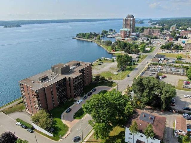 704 - 55 Water Street E, Condo with 2 bedrooms, 2 bathrooms and 1 parking in Brockville ON | Image 2