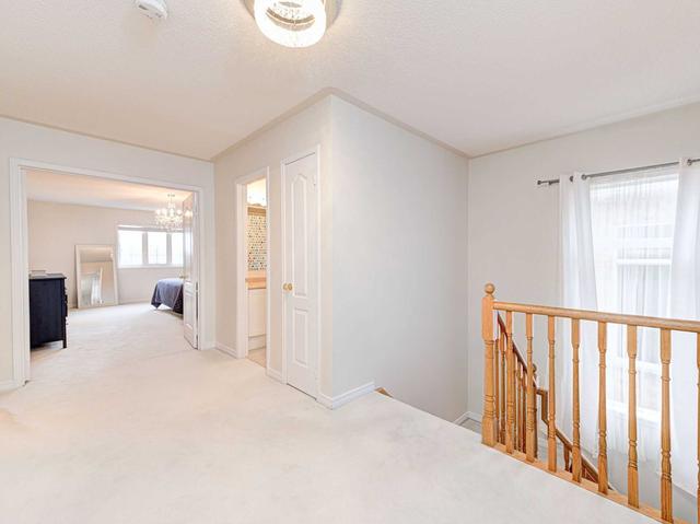 upper - 63 Barnwood Dr, House detached with 4 bedrooms, 3 bathrooms and 4 parking in Richmond Hill ON | Image 26