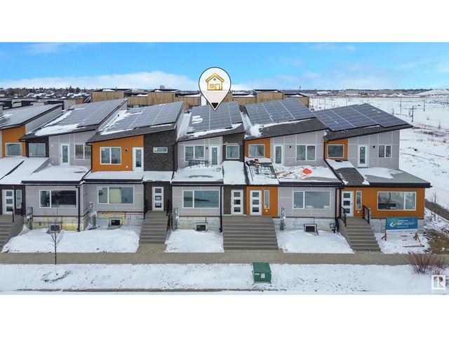 2744 Blatchford Rd Nw, House attached with 3 bedrooms, 2 bathrooms and 2 parking in Edmonton AB | Image 2