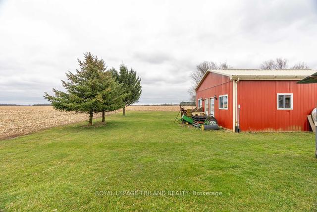 22410 Mcarthur Rd, House detached with 3 bedrooms, 2 bathrooms and 12 parking in Southwest Middlesex ON | Image 20