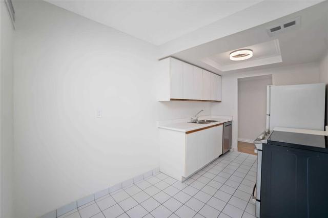 804 - 5785 Yonge St, Condo with 2 bedrooms, 2 bathrooms and 1 parking in Toronto ON | Image 7