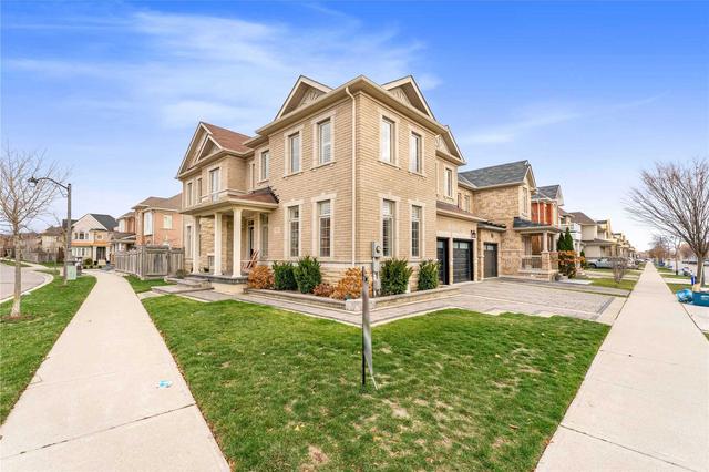 574 Gardenbrook Ave, House detached with 4 bedrooms, 5 bathrooms and 5 parking in Oakville ON | Image 12