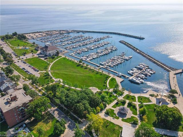 904 - 2263 Marine Drive, House attached with 2 bedrooms, 1 bathrooms and 1 parking in Oakville ON | Image 41