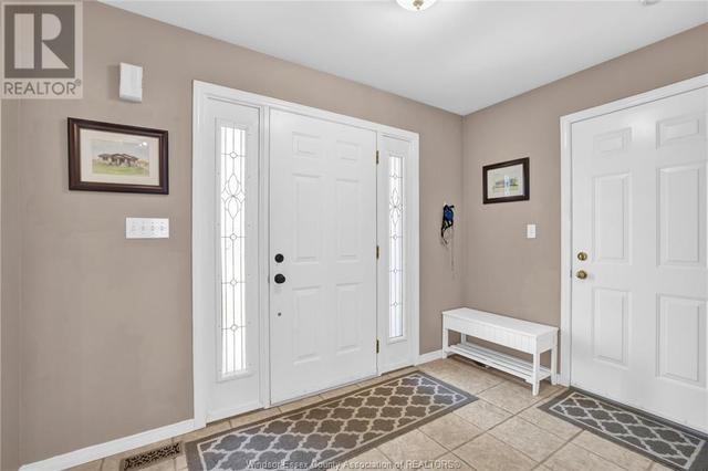 43 Whelan Drive, House detached with 4 bedrooms, 3 bathrooms and null parking in Amherstburg ON | Image 5