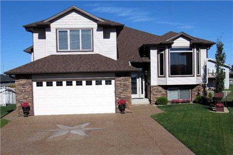 44 Oakdale Pl, House detached with 4 bedrooms, 3 bathrooms and 2 parking in Red Deer AB | Image 1
