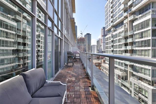 uph 10 - 21 Nelson St, Condo with 2 bedrooms, 3 bathrooms and 1 parking in Toronto ON | Image 17