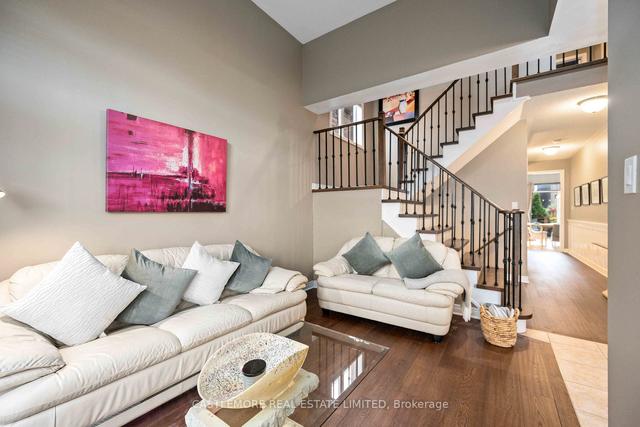 31 Baylawn Circ, House detached with 4 bedrooms, 3 bathrooms and 6 parking in Brampton ON | Image 9