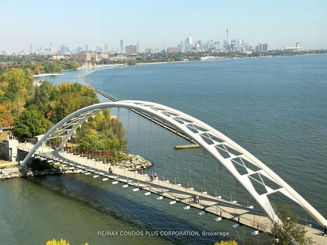 1102 - 1 Palace Pier Crt, Condo with 2 bedrooms, 2 bathrooms and 1 parking in Toronto ON | Image 7