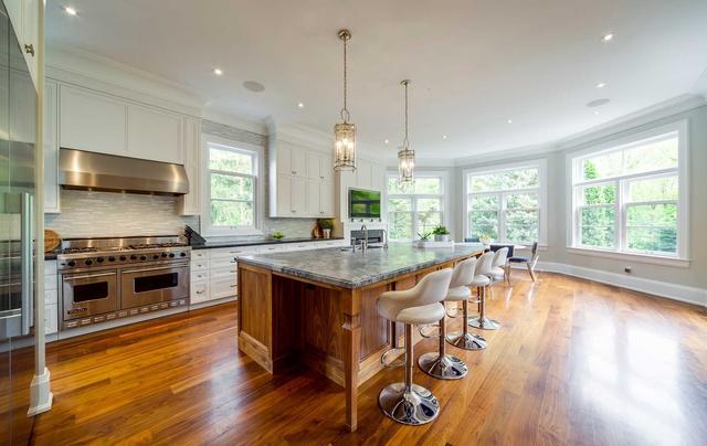 113 Mildenhall Rd, House detached with 5 bedrooms, 7 bathrooms and 13 parking in Toronto ON | Image 13