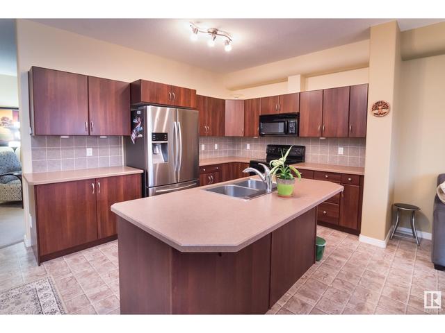 4467 Mccrae Av Nw, House attached with 3 bedrooms, 2 bathrooms and null parking in Edmonton AB | Image 14