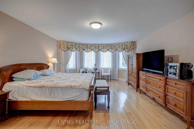 31 Noble St, House detached with 4 bedrooms, 7 bathrooms and 15 parking in Markham ON | Image 13