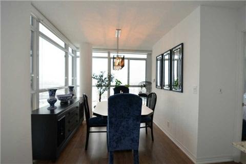 704 - 1940 Ironstone Dr E, Condo with 2 bedrooms, 2 bathrooms and 2 parking in Burlington ON | Image 13
