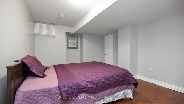 93 Bayridge Dr, House detached with 4 bedrooms, 5 bathrooms and 6 parking in Brampton ON | Image 25