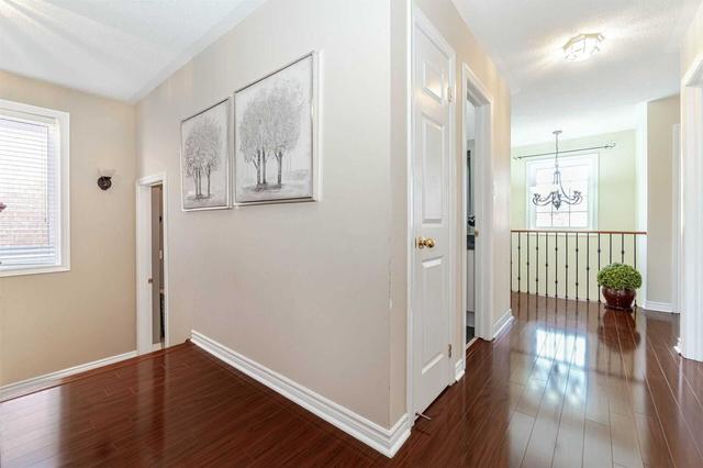 20 Echoridge Dr, House detached with 4 bedrooms, 4 bathrooms and 4 parking in Brampton ON | Image 5