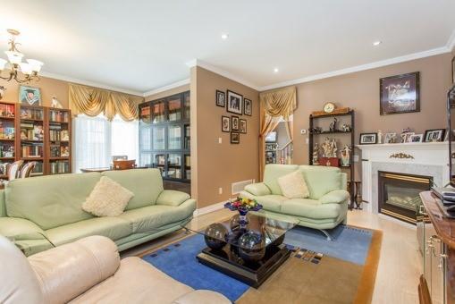 23 Burke St, House detached with 4 bedrooms, 4 bathrooms and 4 parking in Toronto ON | Image 5