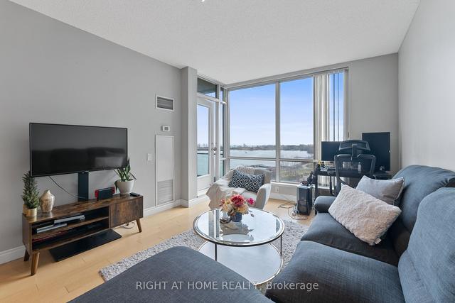 714 - 5 Marine Parade Dr, Condo with 1 bedrooms, 1 bathrooms and 1 parking in Toronto ON | Image 1