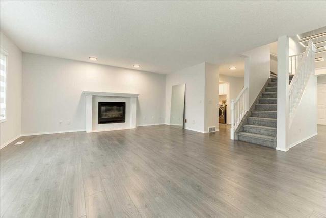 151 Douglas Ridge Mews Se, House detached with 3 bedrooms, 2 bathrooms and 4 parking in Calgary AB | Image 15