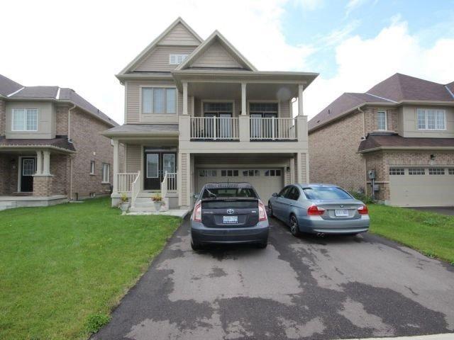 8414 Elderberry Dr, House detached with 3 bedrooms, 3 bathrooms and 2 parking in Niagara Falls ON | Image 1