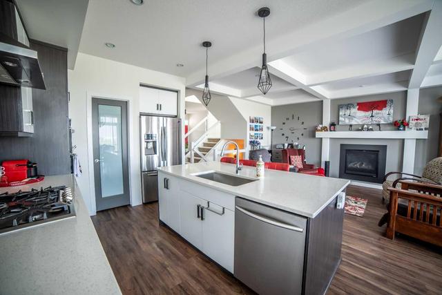 499 Greywolf Cove N, House detached with 4 bedrooms, 3 bathrooms and 4 parking in Lethbridge AB | Image 13