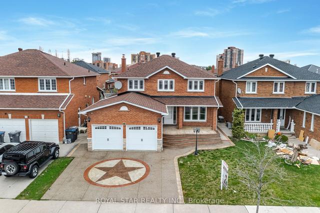 10 Hedgerow Ave, House detached with 4 bedrooms, 4 bathrooms and 6 parking in Brampton ON | Image 1