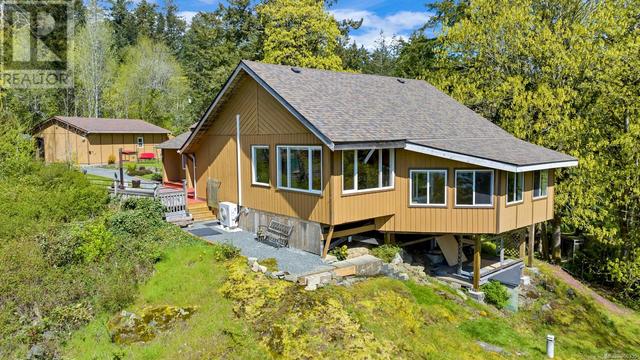 3013 Manzer Rd, House detached with 3 bedrooms, 2 bathrooms and 5 parking in Sooke BC | Image 3