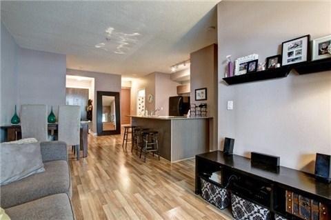 307 - 12 Yonge St, Condo with 1 bedrooms, 1 bathrooms and 1 parking in Toronto ON | Image 9
