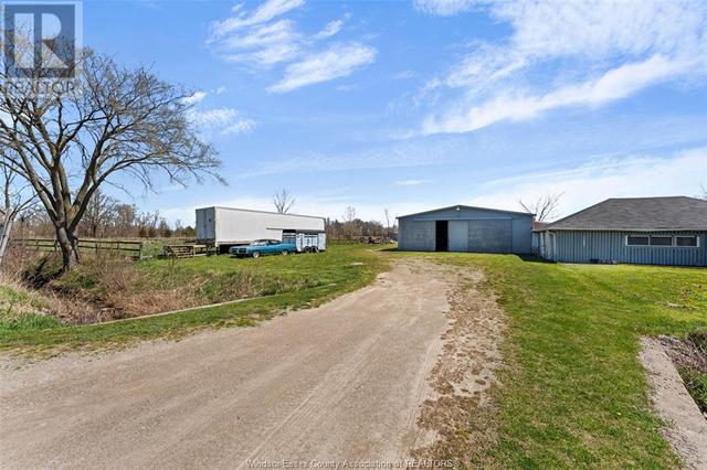 278 County Rd 27 East, House detached with 5 bedrooms, 2 bathrooms and null parking in Kingsville ON | Image 10