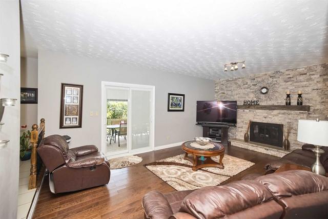 38 Consiglia Dr, House detached with 4 bedrooms, 3 bathrooms and 6 parking in St. Catharines ON | Image 17