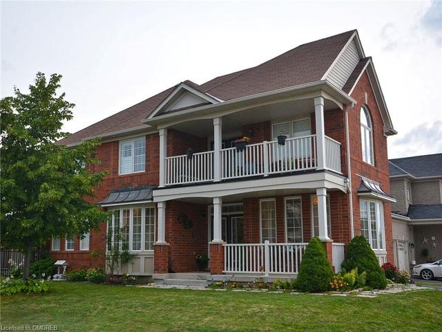1430 Marshall Cres, House detached with 4 bedrooms, 3 bathrooms and 4 parking in Milton ON | Image 1