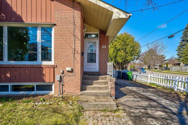 80 Fenside Dr, House semidetached with 3 bedrooms, 3 bathrooms and 4 parking in Toronto ON | Image 23