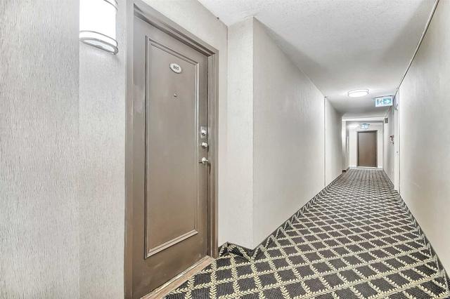 805 - 15 La Rose Ave, Condo with 3 bedrooms, 2 bathrooms and 1 parking in Toronto ON | Image 37