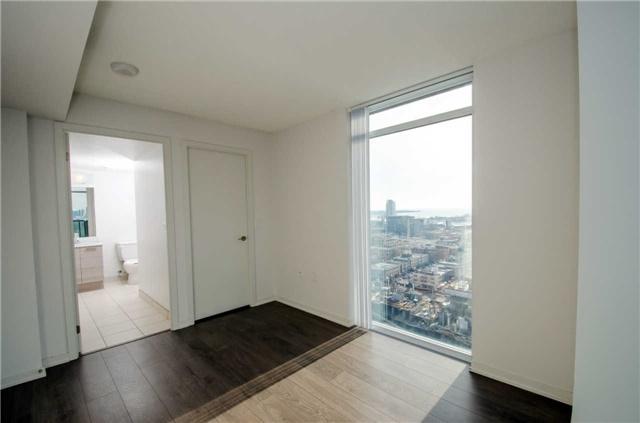 lph 10 - 36 Lisgar St, Condo with 2 bedrooms, 2 bathrooms and 1 parking in Toronto ON | Image 11