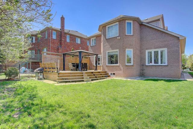 99 Shaftsbury Ave, House detached with 4 bedrooms, 3 bathrooms and 6 parking in Richmond Hill ON | Image 20