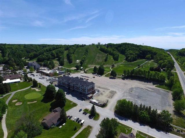 70 Landscape Dr, House attached with 2 bedrooms, 3 bathrooms and 6 parking in Oro Medonte ON | Image 27