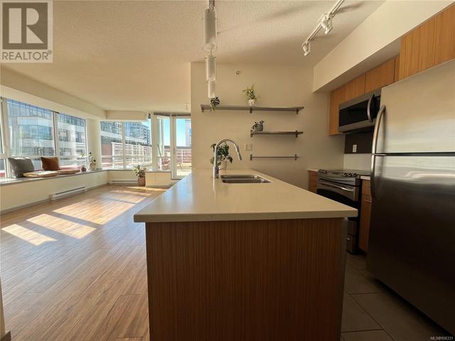 503 - 834 Johnson St, Condo with 2 bedrooms, 1 bathrooms and 1 parking in Victoria BC | Image 7