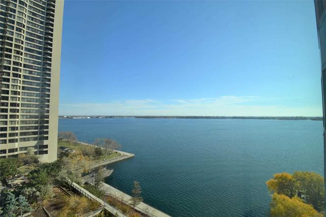 1503 - 99 Harbour Sq, Condo with 0 bedrooms, 1 bathrooms and 0 parking in Toronto ON | Image 1