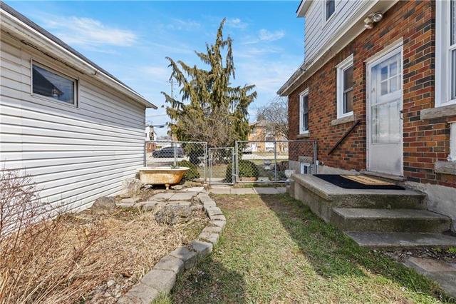516 St Paul Avenue, House detached with 4 bedrooms, 1 bathrooms and 4 parking in Brantford ON | Image 25
