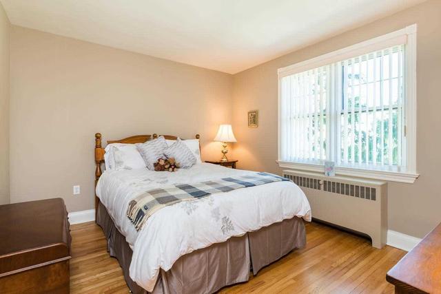 181 Iroquois Ave, House detached with 3 bedrooms, 2 bathrooms and 4 parking in London ON | Image 13