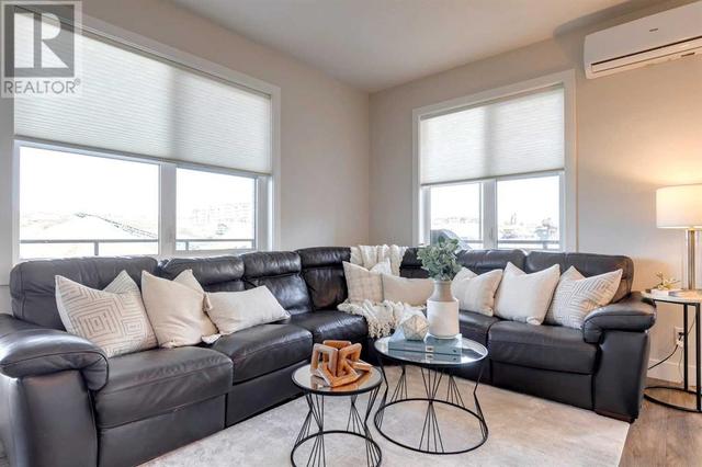 217, - 8355 19 Avenue Sw, Condo with 2 bedrooms, 2 bathrooms and 1 parking in Calgary AB | Image 4