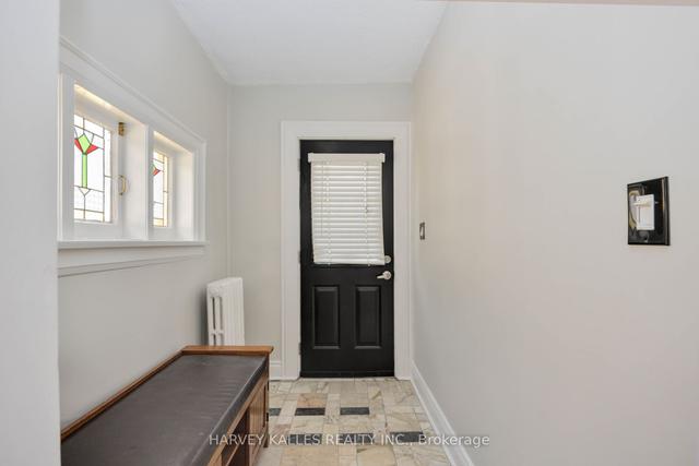 460 Northcliffe Blvd, House detached with 2 bedrooms, 2 bathrooms and 3 parking in Toronto ON | Image 25