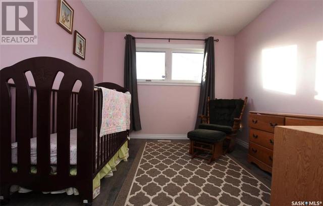 1121 Hochelaga Street W, House semidetached with 3 bedrooms, 2 bathrooms and null parking in Moose Jaw SK | Image 23
