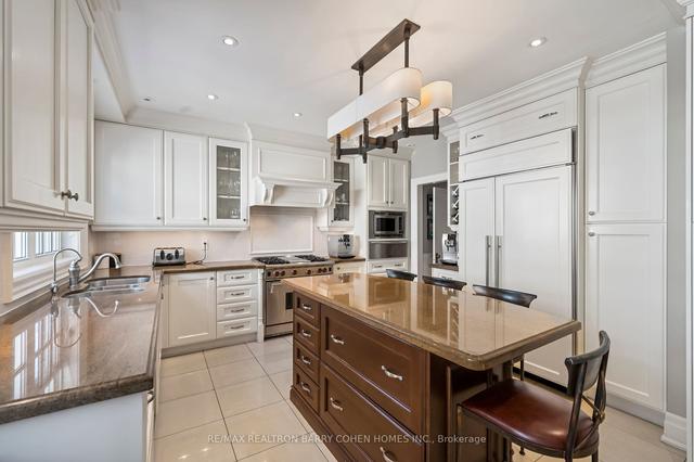 15 Hillholm Rd, House detached with 4 bedrooms, 5 bathrooms and 10 parking in Toronto ON | Image 33
