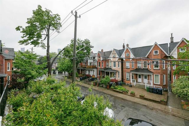 upper - 76 Oxford St, House semidetached with 2 bedrooms, 1 bathrooms and 0 parking in Toronto ON | Image 11