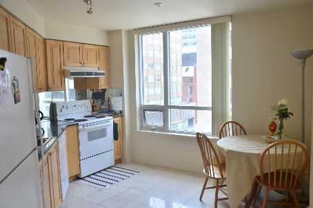 607 - 801 Bay St, Condo with 1 bedrooms, 1 bathrooms and 1 parking in Toronto ON | Image 5