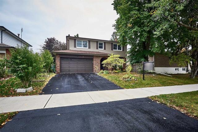 3 Elkwood Dr, House detached with 4 bedrooms, 3 bathrooms and 4 parking in Toronto ON | Image 1